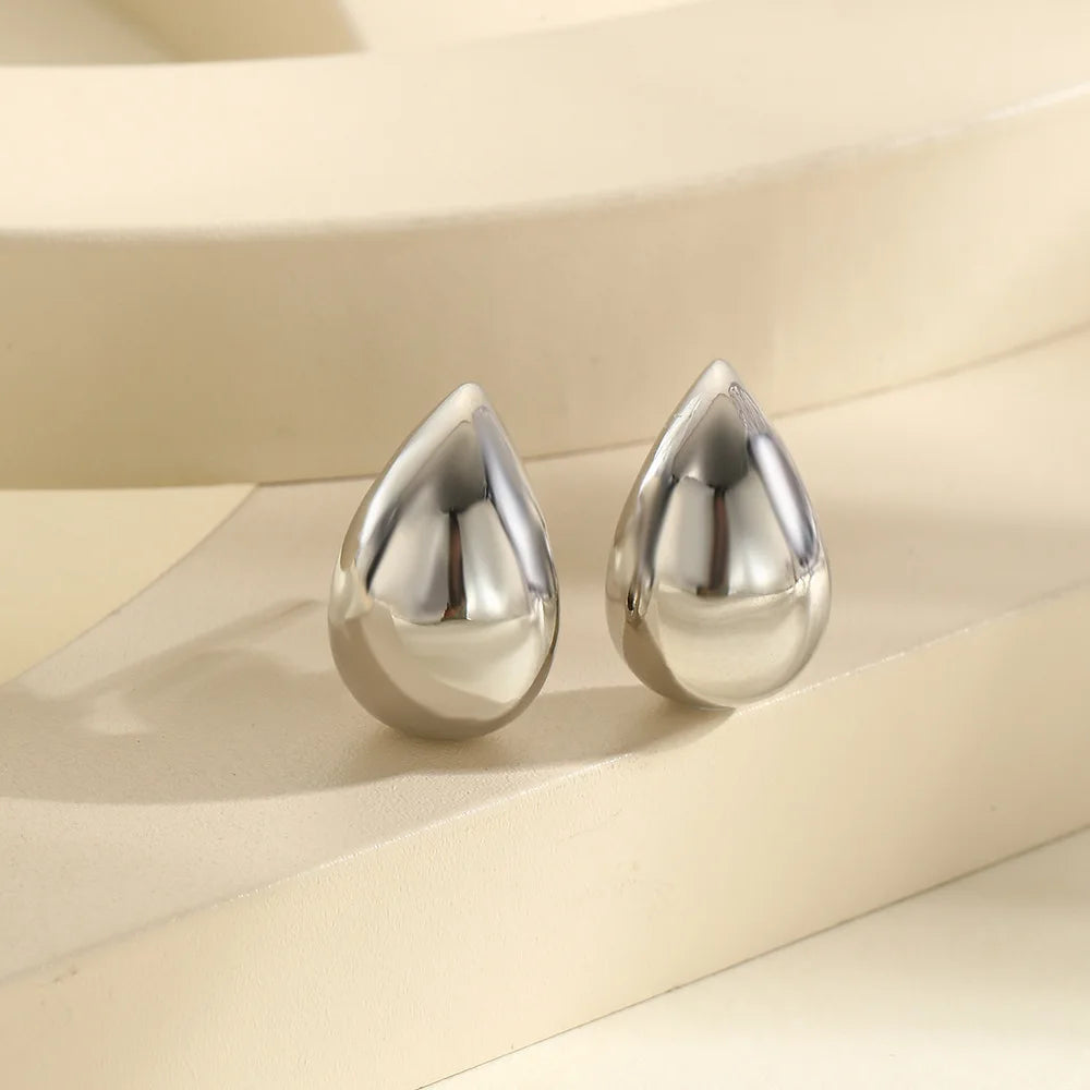 Lustre Drop Studs