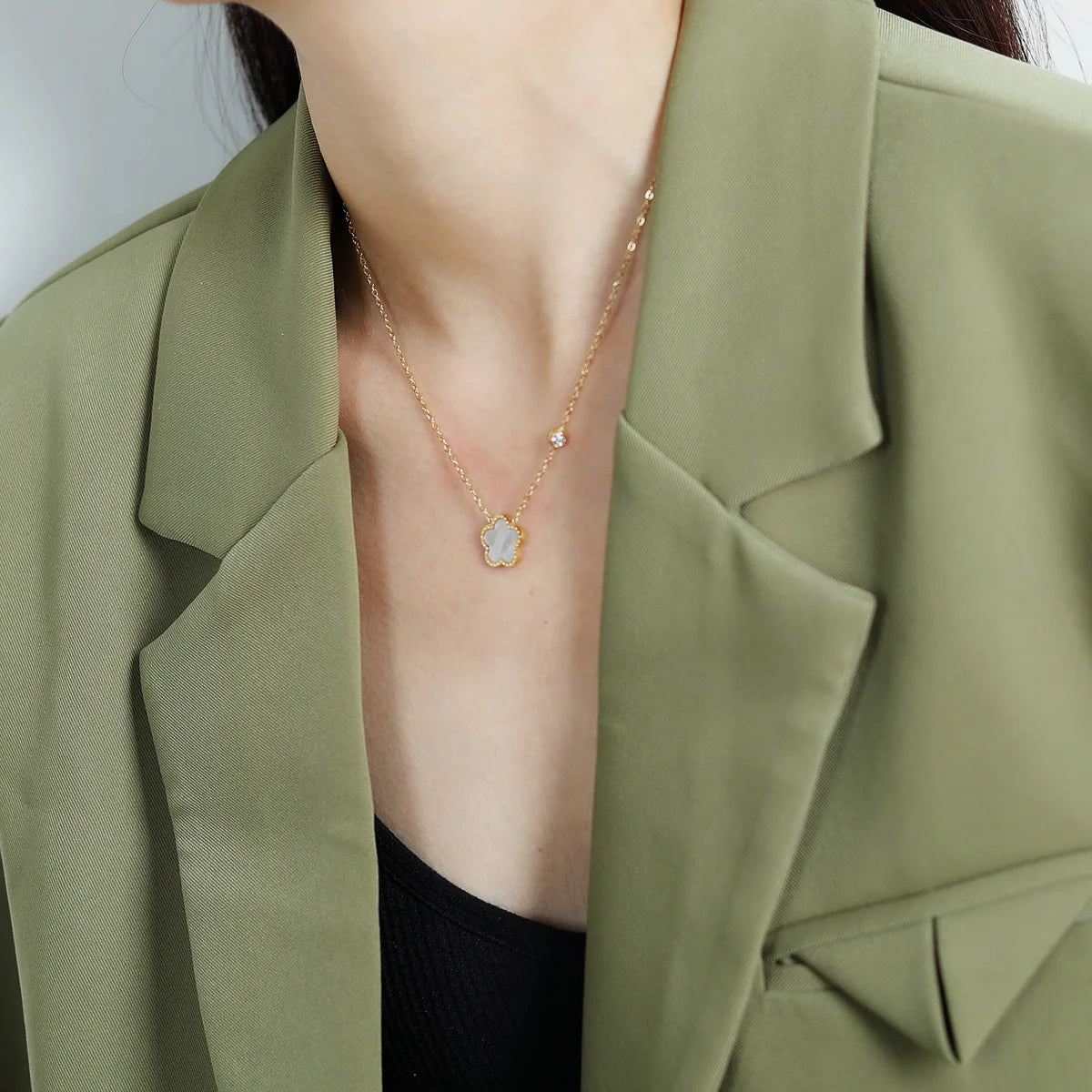 Lucky Bloom Pendant Necklace