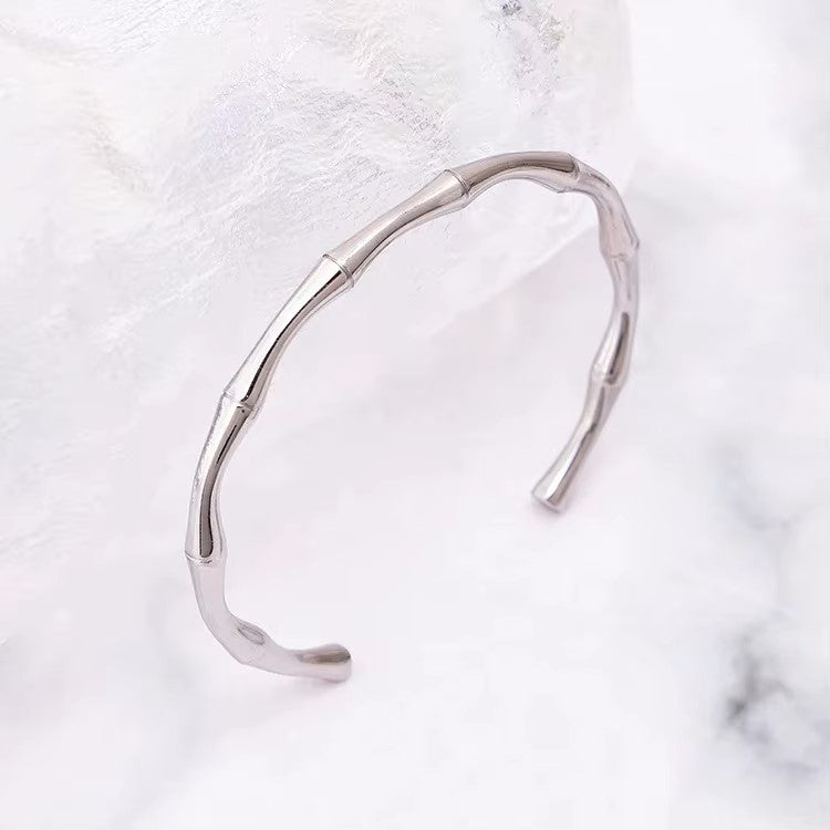 Bamboo Curve Bracelet