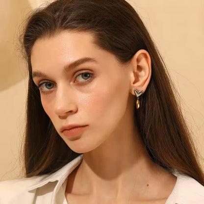 LoveDrop Duo Heart Earrings