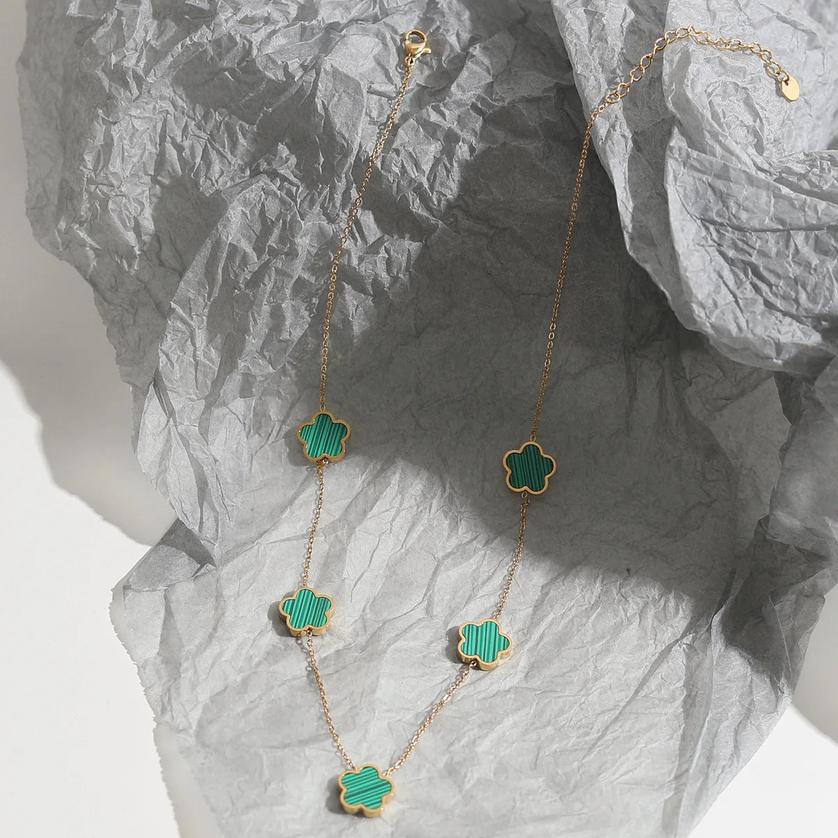 Lucky Bloom Pendant Necklace