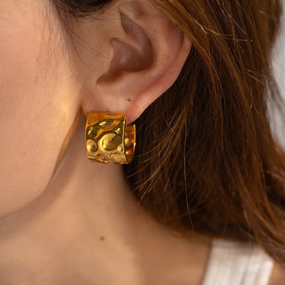 Bold Ripple Stud Earrings