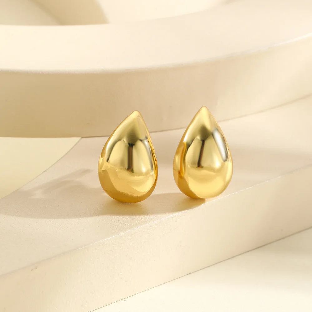Lustre Drop Studs