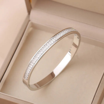 LustreLine Zircon Bangle