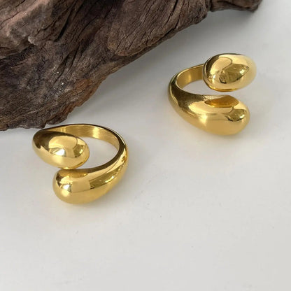 Sculpted Open Curve Ring
