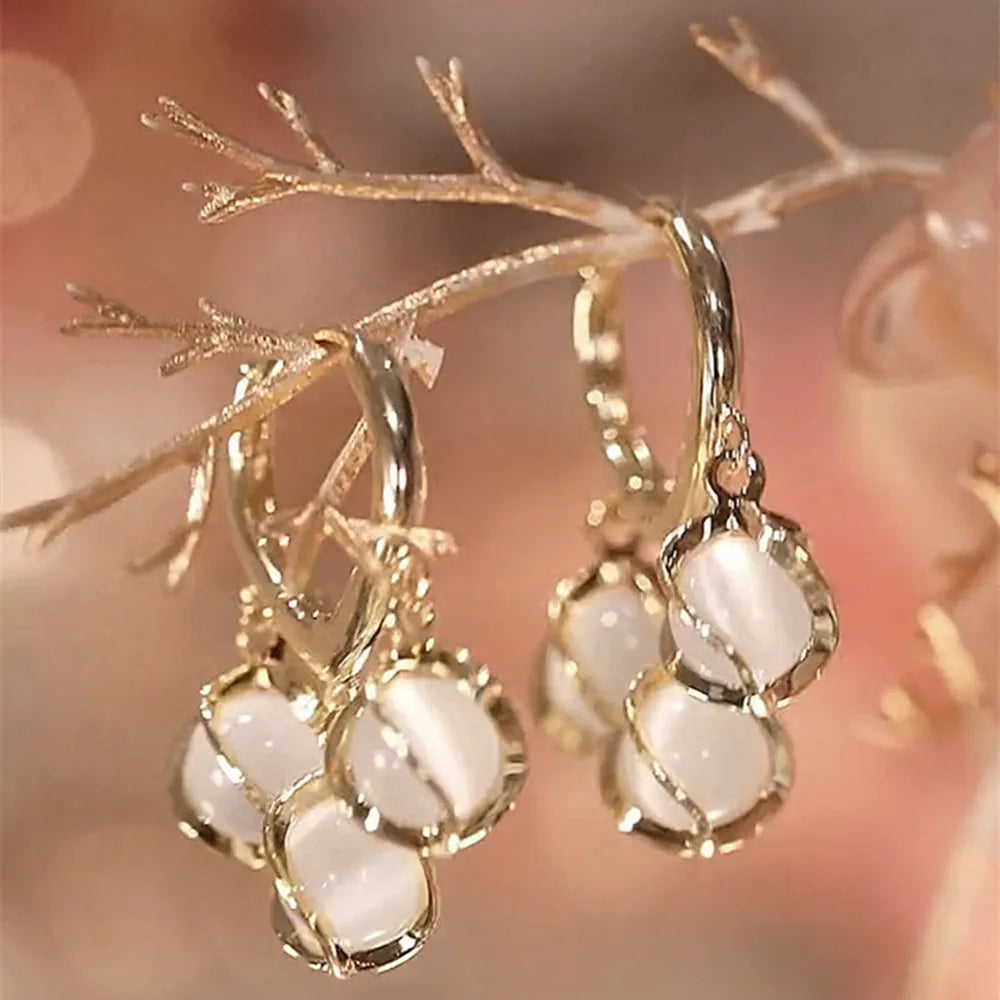 New Trend Simulation Pearl Flower Rhinestone Long Earrings for Women