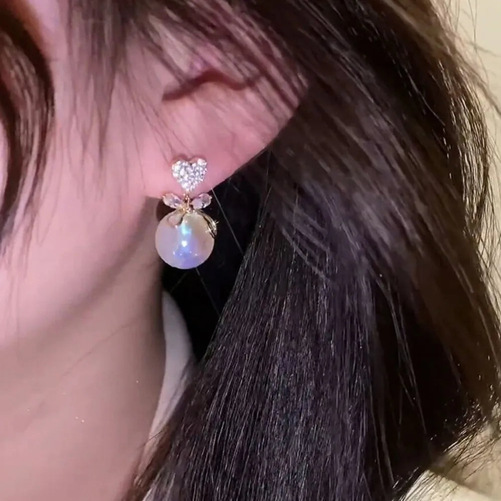 New Trend Simulation Pearl Flower Rhinestone Long Earrings for Women