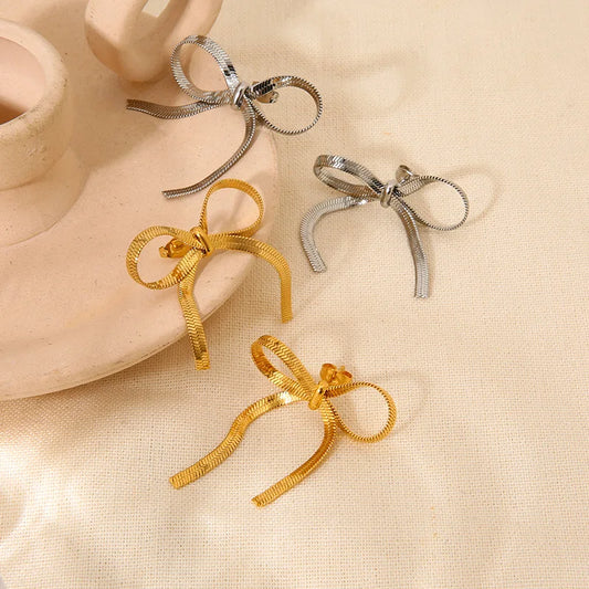 Ribbon Loop Earrings