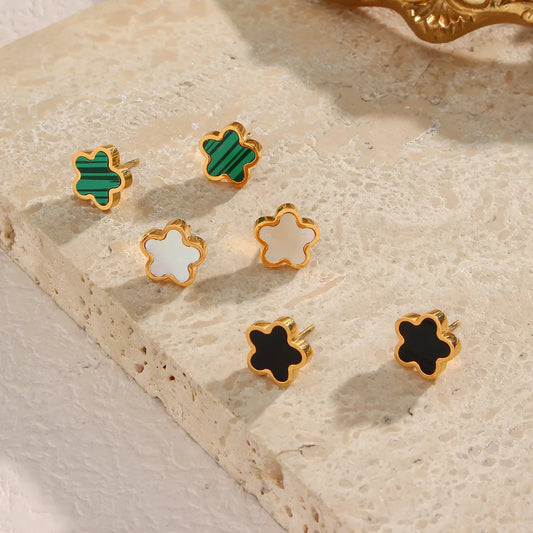 Lucky Bloom Pendant Earring