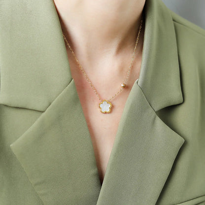 Lucky Bloom Pendant Necklace