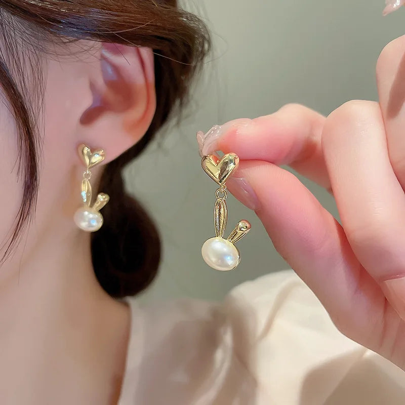 New Trend Simulation Pearl Flower Rhinestone Long Earrings for Women