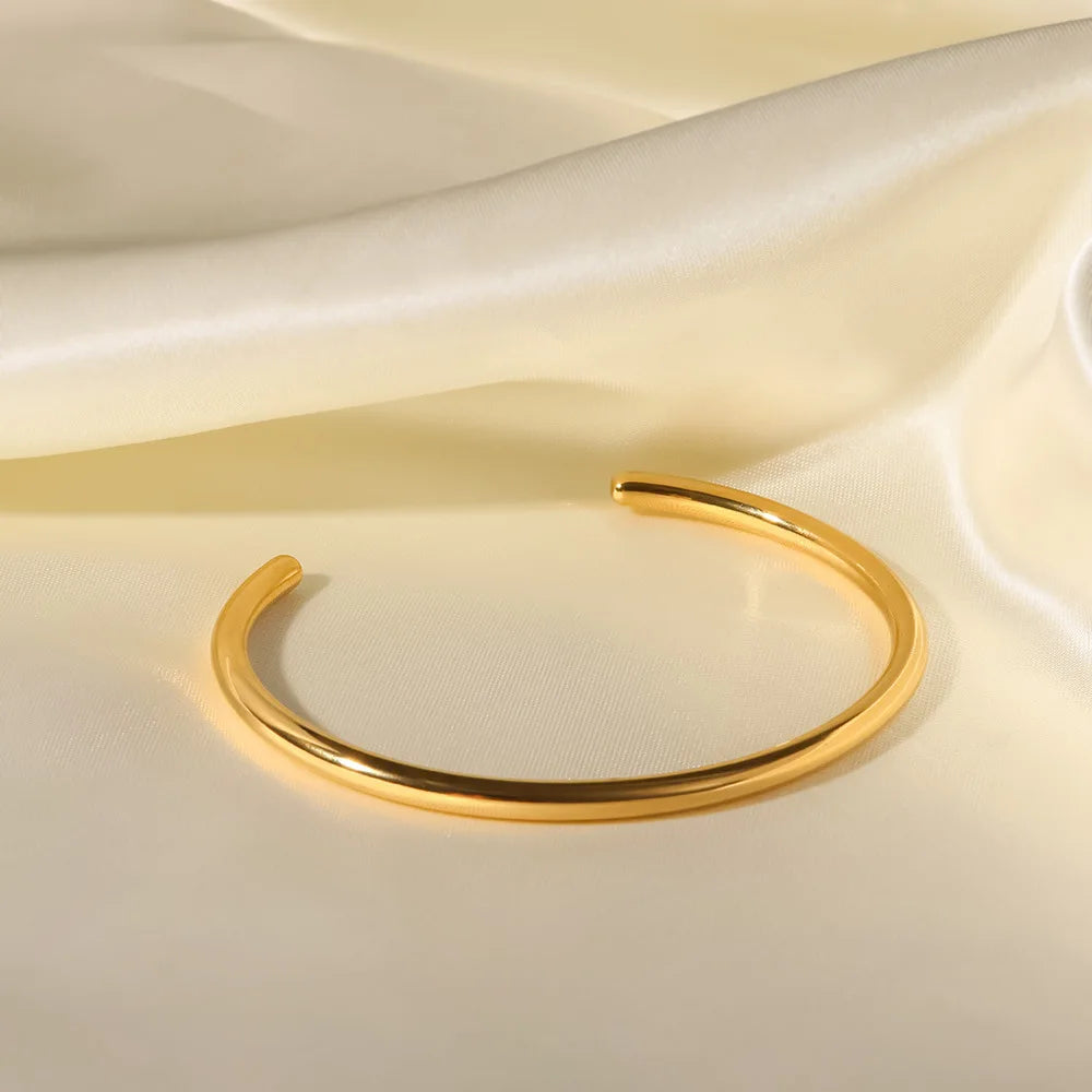 Minimal Arc Cuff