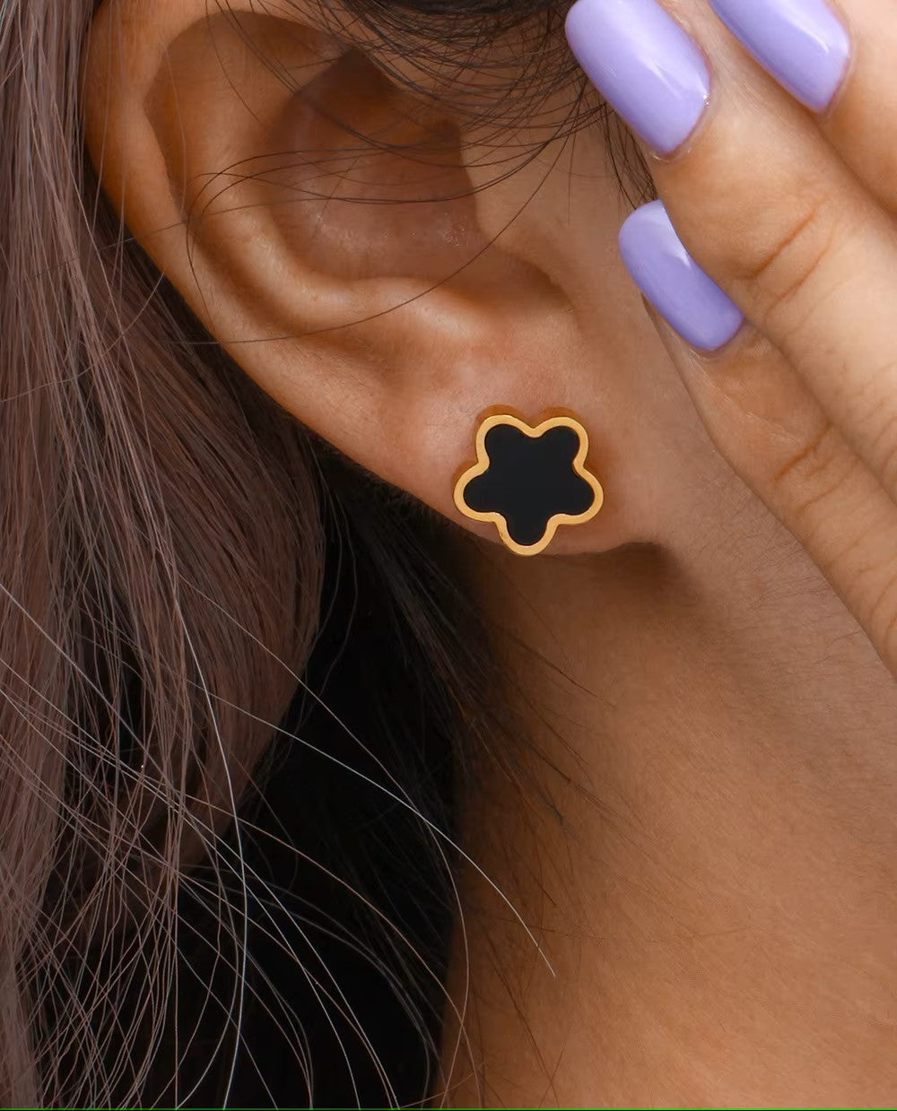 Lucky Bloom Pendant Earring