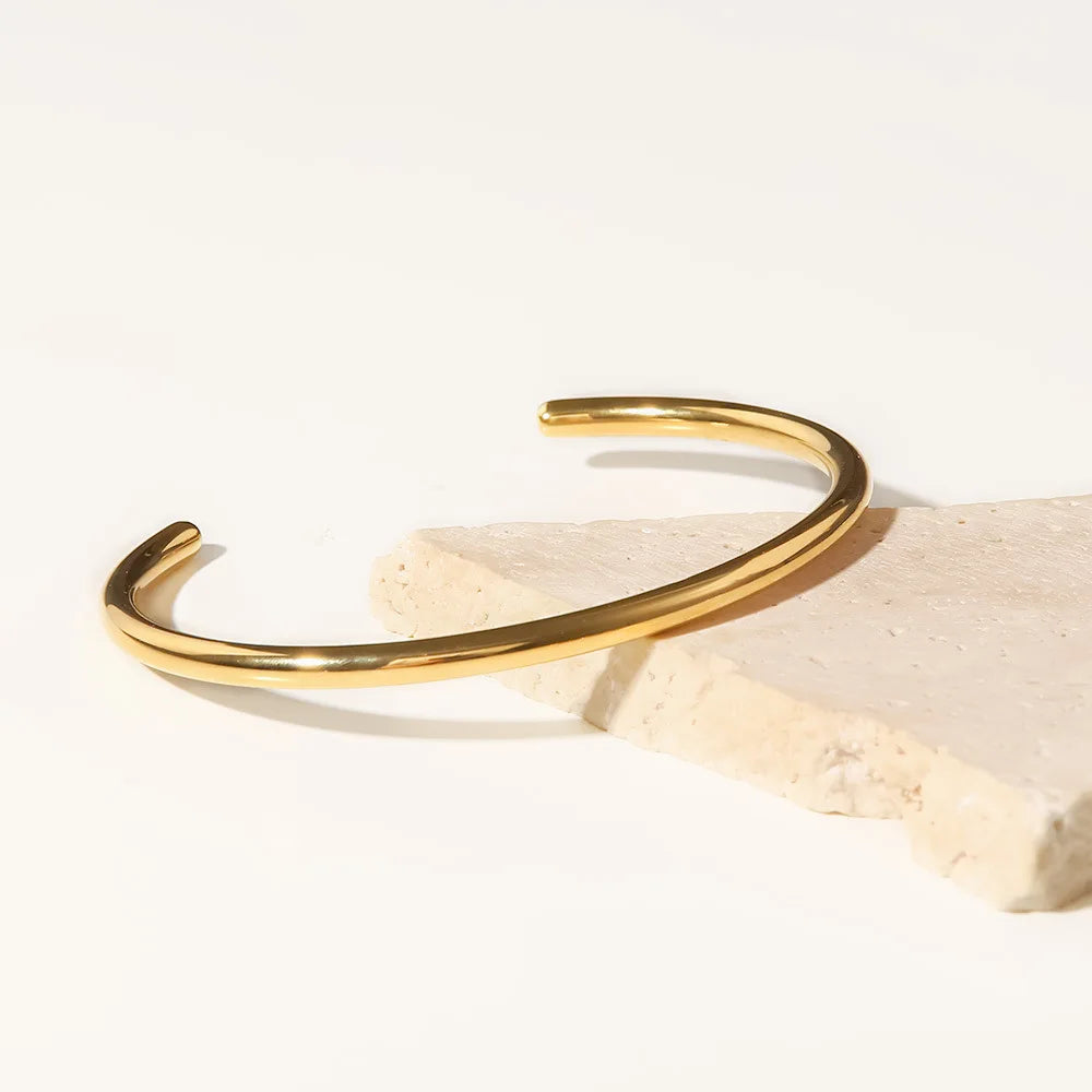 Minimal Arc Cuff
