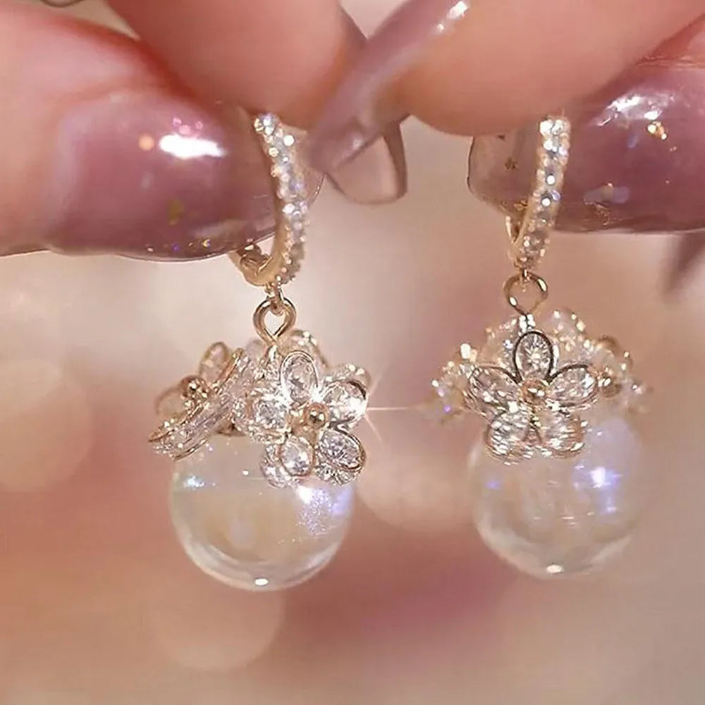 New Trend Simulation Pearl Flower Rhinestone Long Earrings for Women