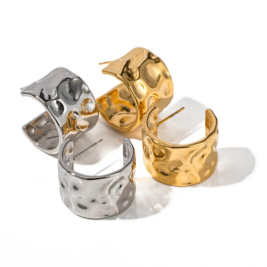 Bold Ripple Stud Earrings