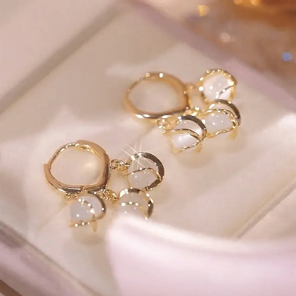 New Trend Simulation Pearl Flower Rhinestone Long Earrings for Women