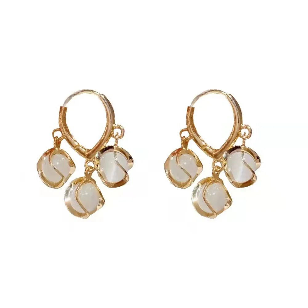 New Trend Simulation Pearl Flower Rhinestone Long Earrings for Women